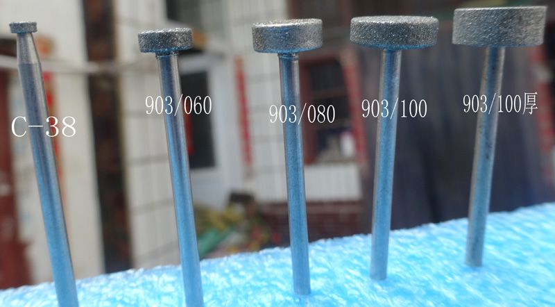 硬質合金旋銼鎢鋼銑刀雕刻金屬打磨頭合金銑刀鎢鋼磨頭2.35mm柄徑